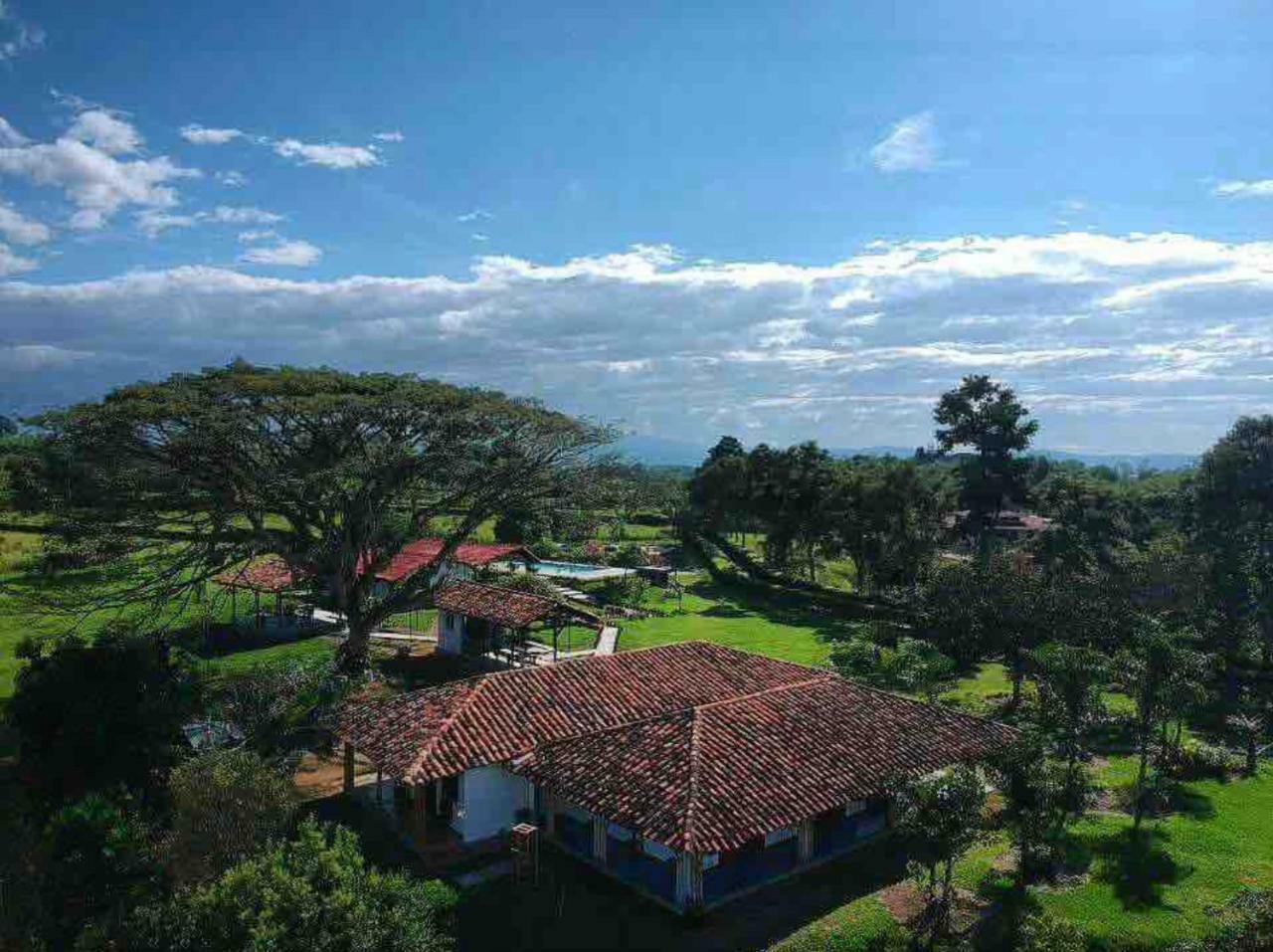 Finca Hotel Brasilia El Edén Eksteriør billede